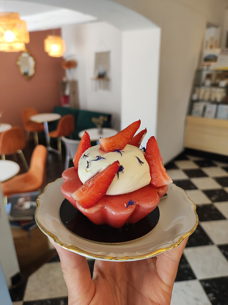 patisserie roquebrune sur argens-patissier sainte maxime-patisserie artisanale puget sur argens-chocolatier frejus-salon de the saint raphael-gateau de mariage le muy-viennoiseries draguignan